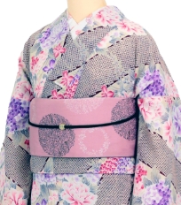 Examples of rental kimono