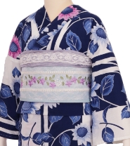 蕾絲浴衣租借範例